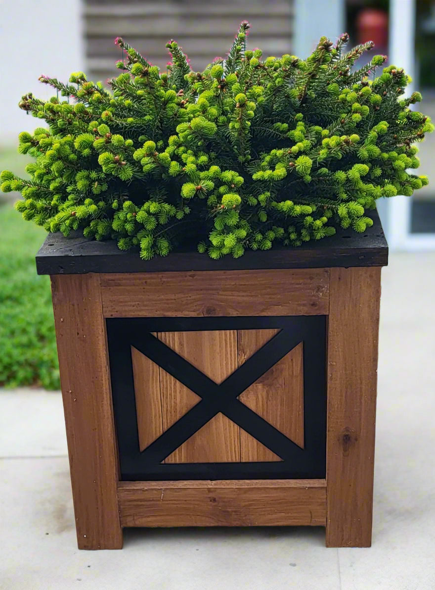 Western Cedar planter box w/metal insert